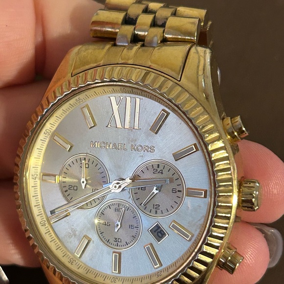 Michael Kors watch - Picture 8 of 8